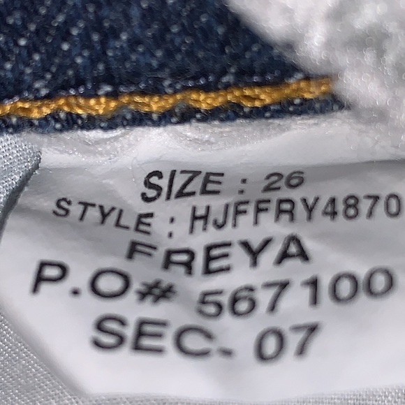 Joe’s Jean Shorts - Picture 12 of 13